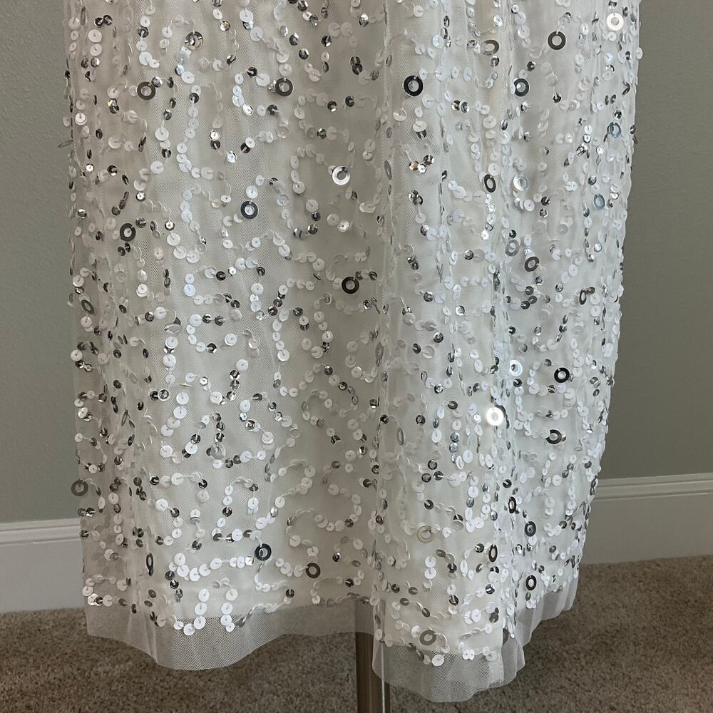 Adrianna Papell Sequin Sleeveless Sheath Cocktail Dress White and Silver Size 8 - Picture 10 of 13
